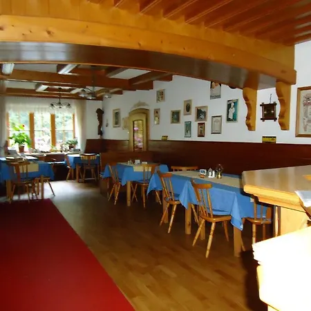 Gasthof Alpenrose أوبرفيلاخ