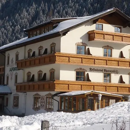 Gasthof Alpenrose بيت ضيافة 3*